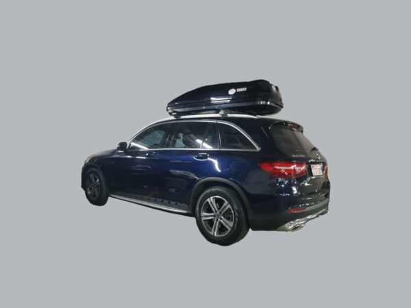 Bagageiro de teto Thule Touring L 420 litros instalado em uma Mercedes GLC 4matic